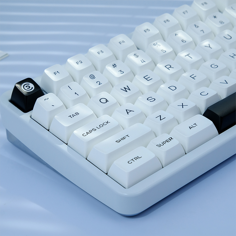 Teclado mecánico BOW GMK de 16 - Keyboard Gaming Black reseña y precio